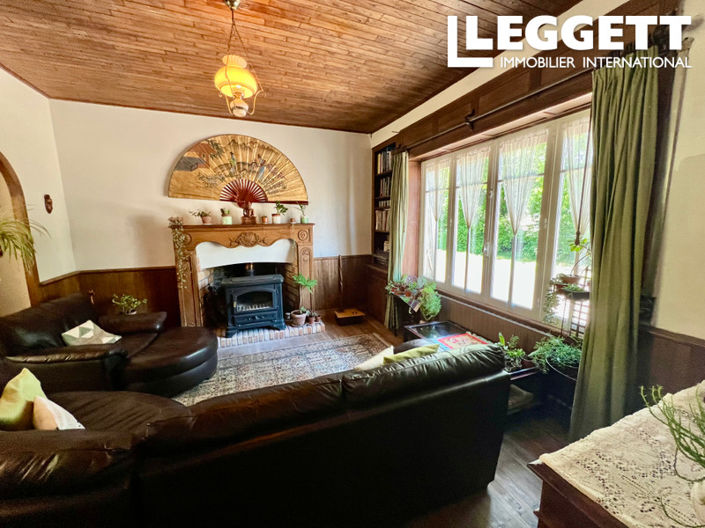 Image No.6-4 Bed House for sale