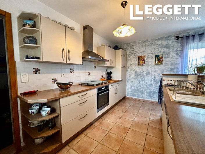 Image No.4-4 Bed House for sale