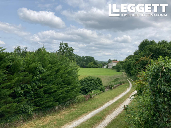 Image No.4-Maison de 2 chambres à vendre à Dordogne
