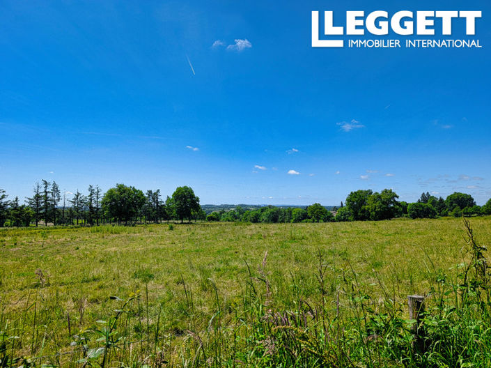 Image No.10-3 Bed House for sale