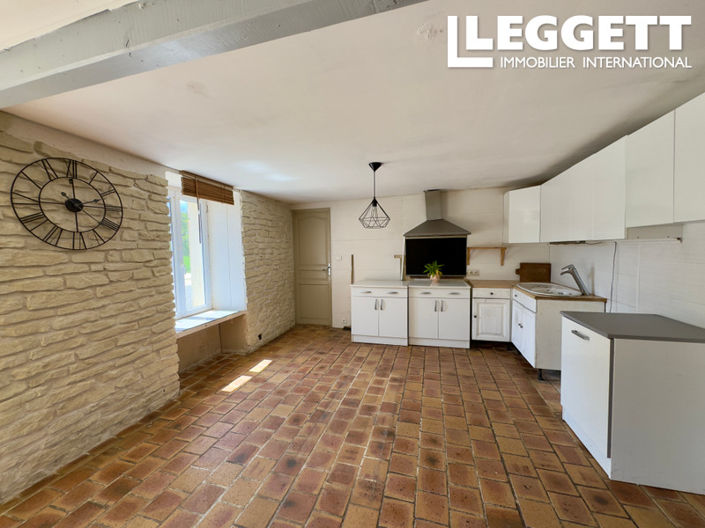 Image No.2-Maison de 3 chambres à vendre à Châlus