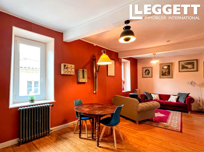 Image No.8-5 Bed House for sale