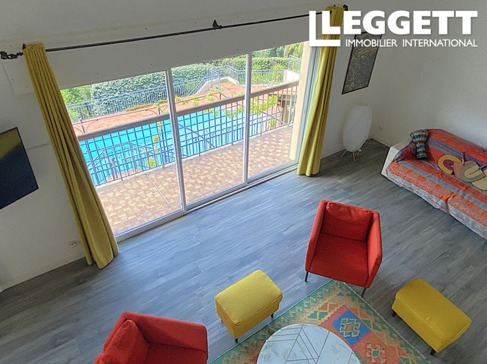 Image No.10-5 Bed House for sale