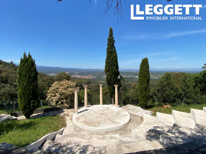 Image No.2-5 Bed House for sale