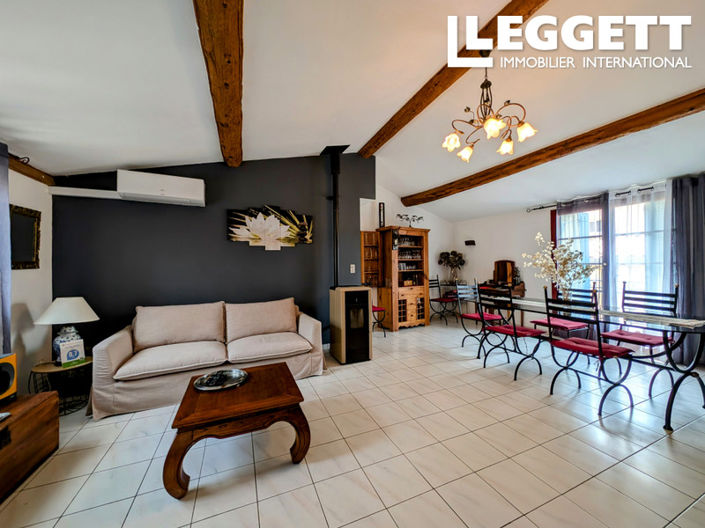 Image No.1-3 Bed House for sale