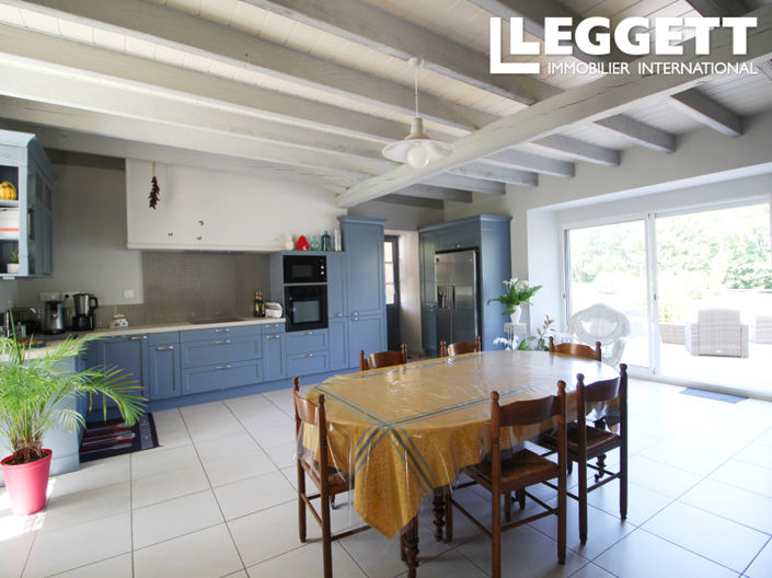 Image No.4-Maison de 4 chambres à vendre à Paizay-Naudouin-Embourie