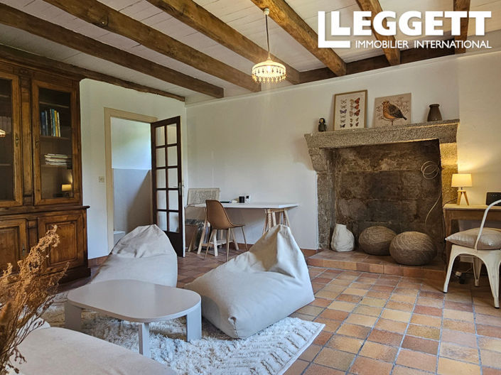 Image No.10-4 Bed House for sale