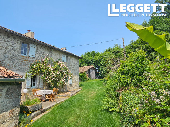 Image No.2-4 Bed House for sale