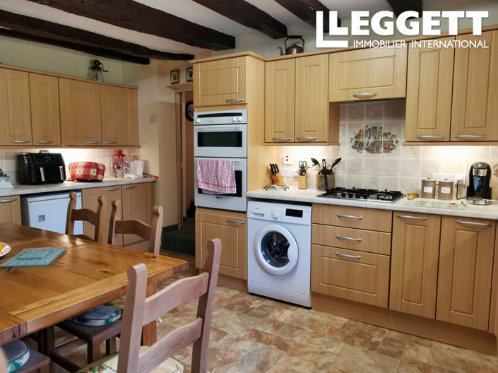 Image No.6-3 Bed House for sale