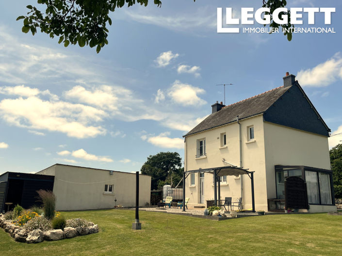 Image No.1-4 Bed House for sale