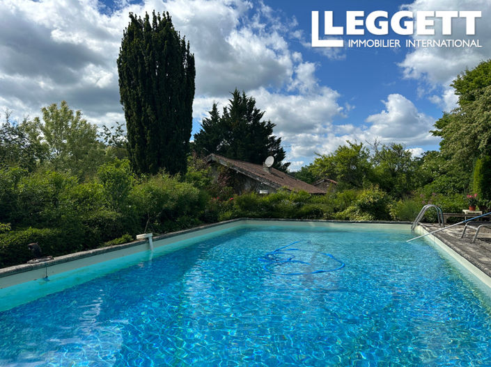 Image No.5-6 Bed House for sale