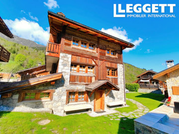 1 - Les Allues, House