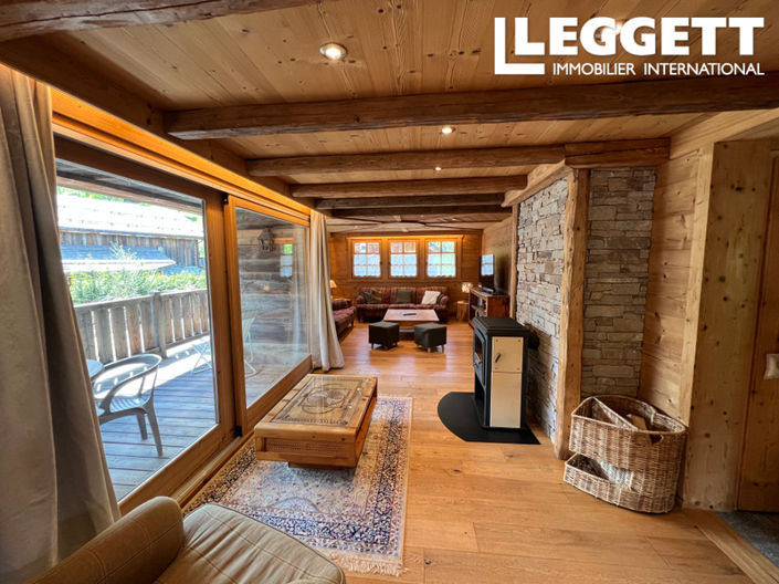 Image No.3-6 Bed House for sale