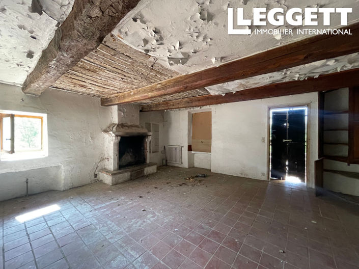 Image No.8-House for sale