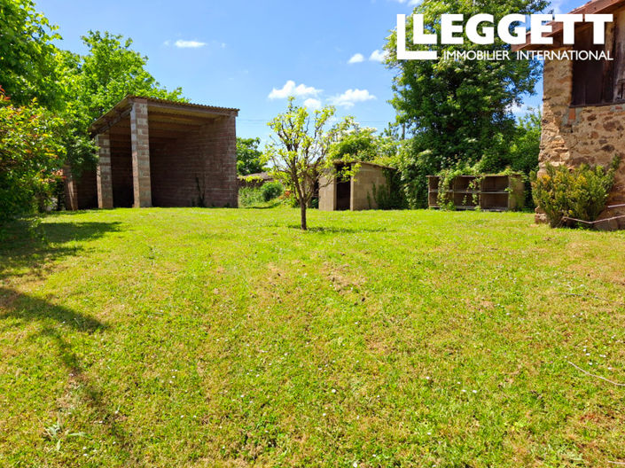 Image No.10-3 Bed House for sale