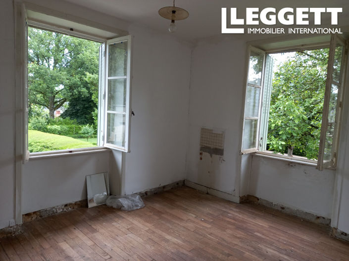 Image No.7-5 Bed House for sale