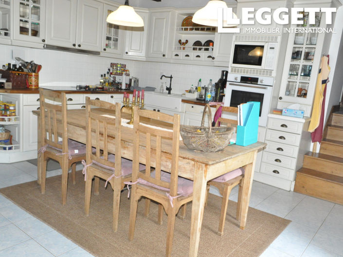 Image No.3-3 Bed House for sale