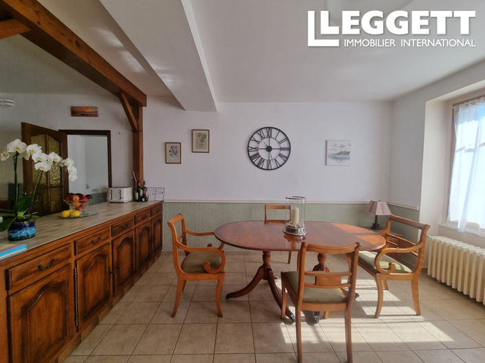 Image No.7-4 Bed House for sale