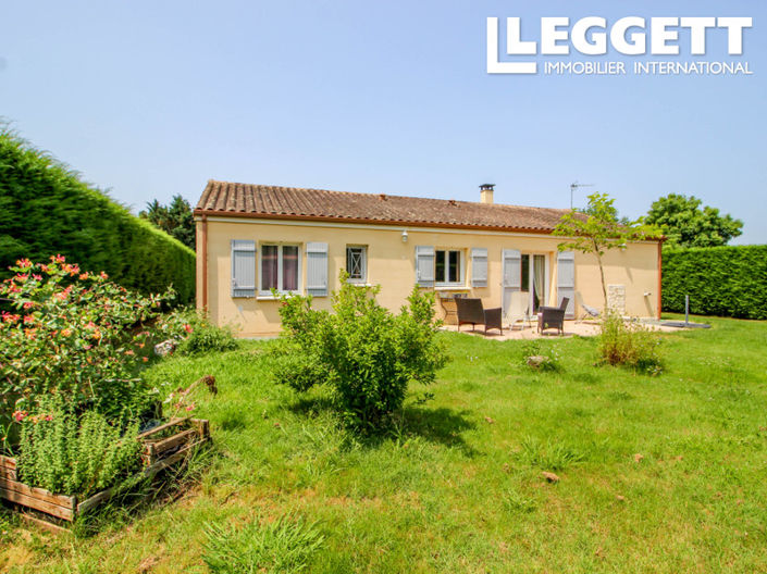 Image No.1-4 Bed House for sale