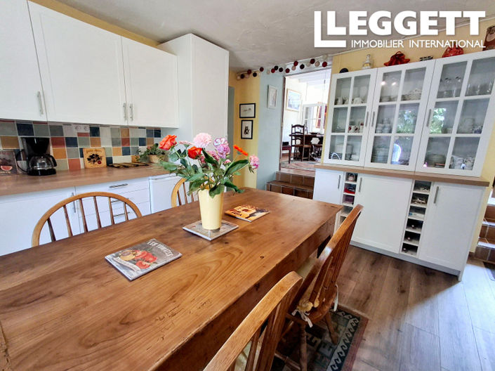 Image No.4-4 Bed House for sale