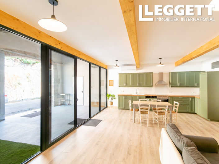 Image No.1-3 Bed House for sale