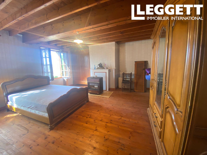 Image No.7-3 Bed House for sale