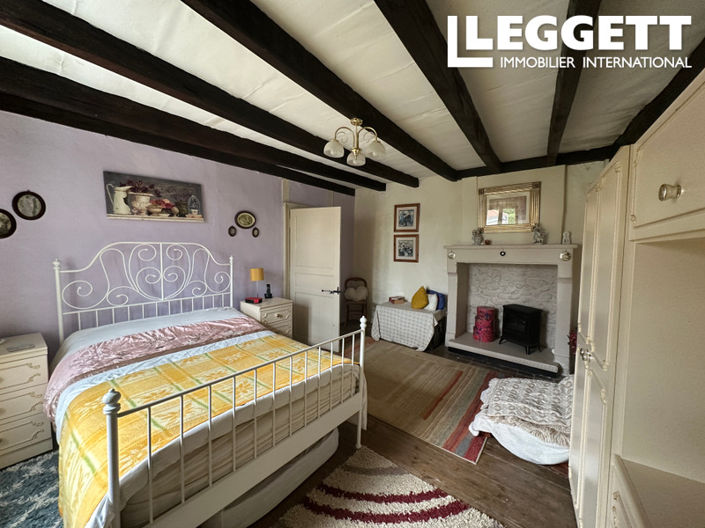 Image No.5-2 Bed House for sale