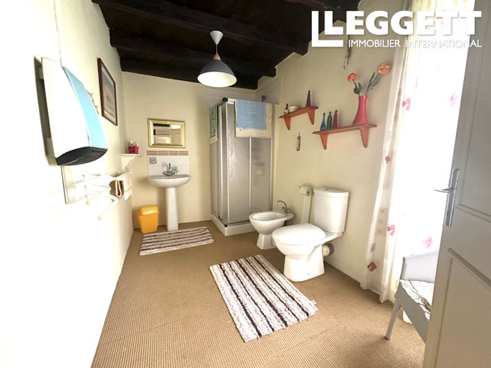 Image No.7-2 Bed House for sale