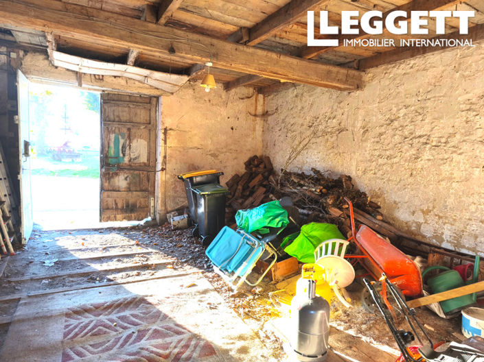 Image No.8-2 Bed House for sale