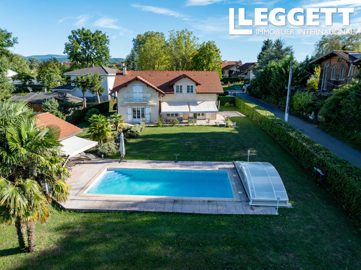 Image No.1-4 Bed House for sale