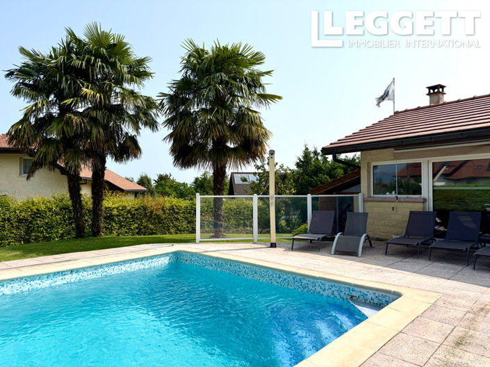 Image No.10-4 Bed House for sale