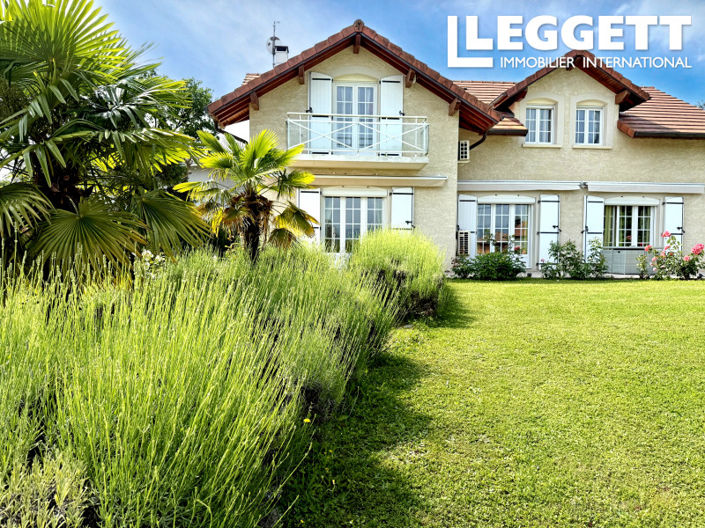 Image No.2-4 Bed House for sale