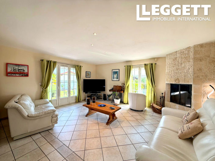 Image No.7-4 Bed House for sale