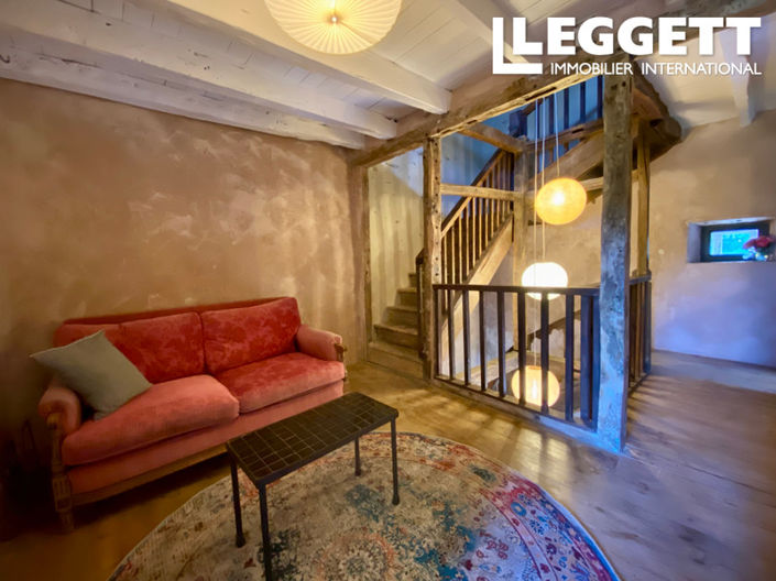 Image No.7-2 Bed House for sale