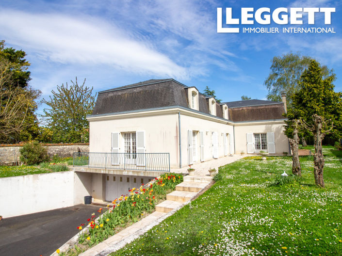 Image No.1-5 Bed House for sale