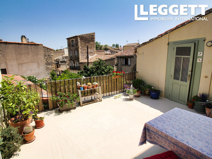 Image No.1-4 Bed House for sale