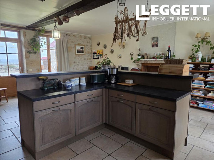 Image No.3-Maison de 6 chambres à vendre à Bourbon-l'Archambault