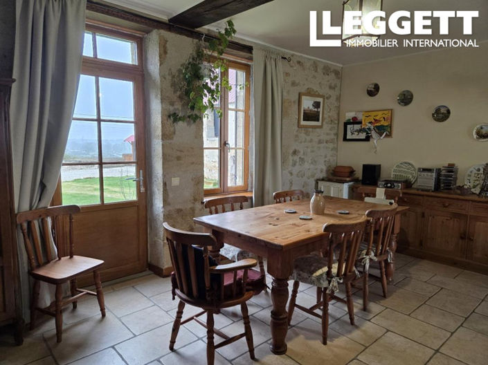 Image No.4-Maison de 6 chambres à vendre à Bourbon-l'Archambault