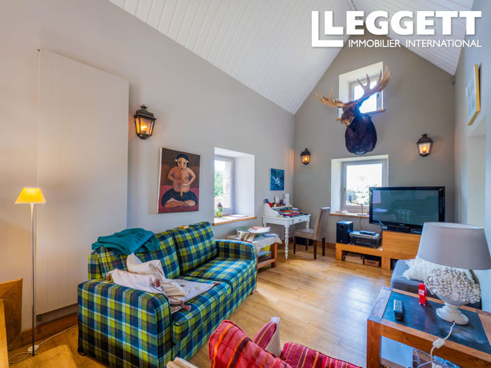 Image No.5-6 Bed House for sale