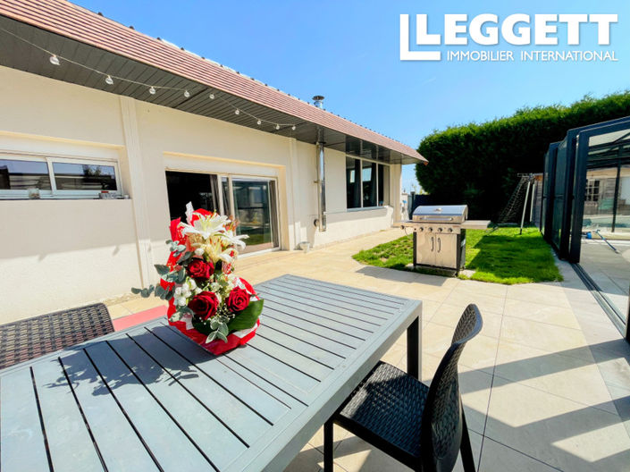 Image No.5-4 Bed House for sale