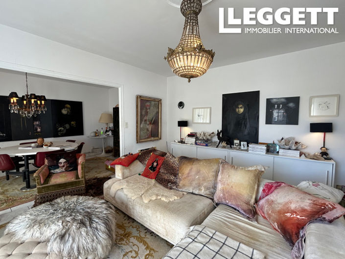 Image No.1-4 Bed House for sale