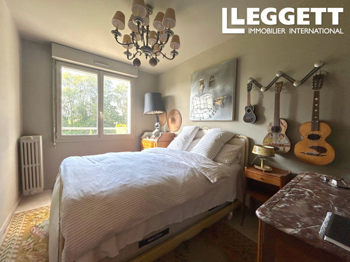 Image No.4-4 Bed House for sale