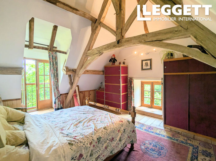 Image No.5-4 Bed House for sale