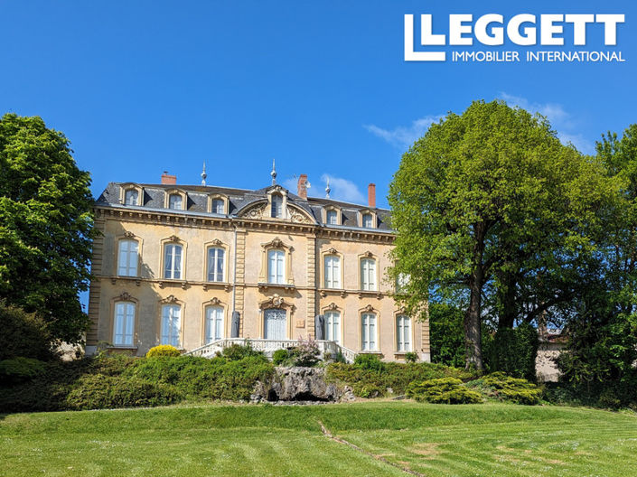 Image No.1-12 Bed Chateaux for sale