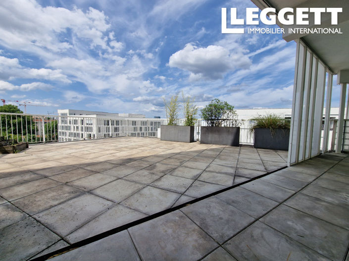 Image No.2-Appartement de 2 chambres à vendre à Bègles