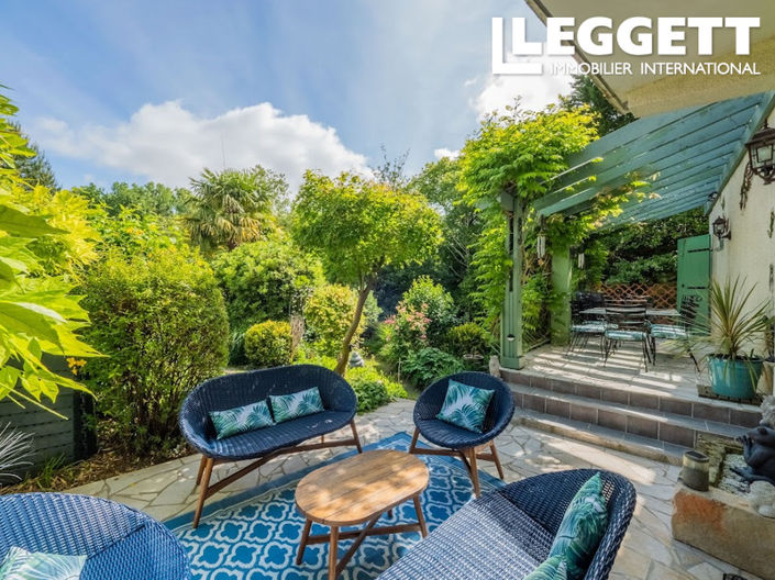 Image No.2-9 Bed House for sale