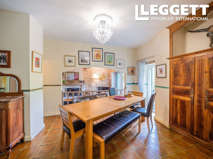 Image No.9-9 Bed House for sale