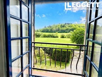 ahr0chm6ly9jzg4uagvzdglhlmltbw8vaw1hz2uvvevom