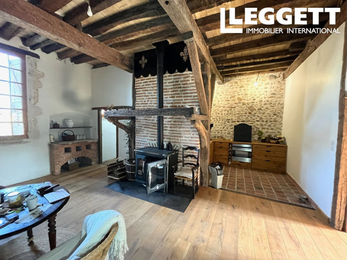 Image No.1-4 Bed House for sale