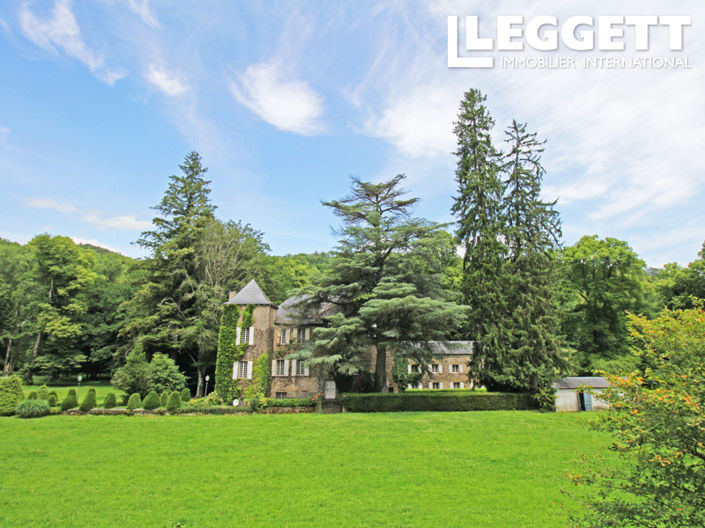 Image No.1-12 Bed Chateaux for sale